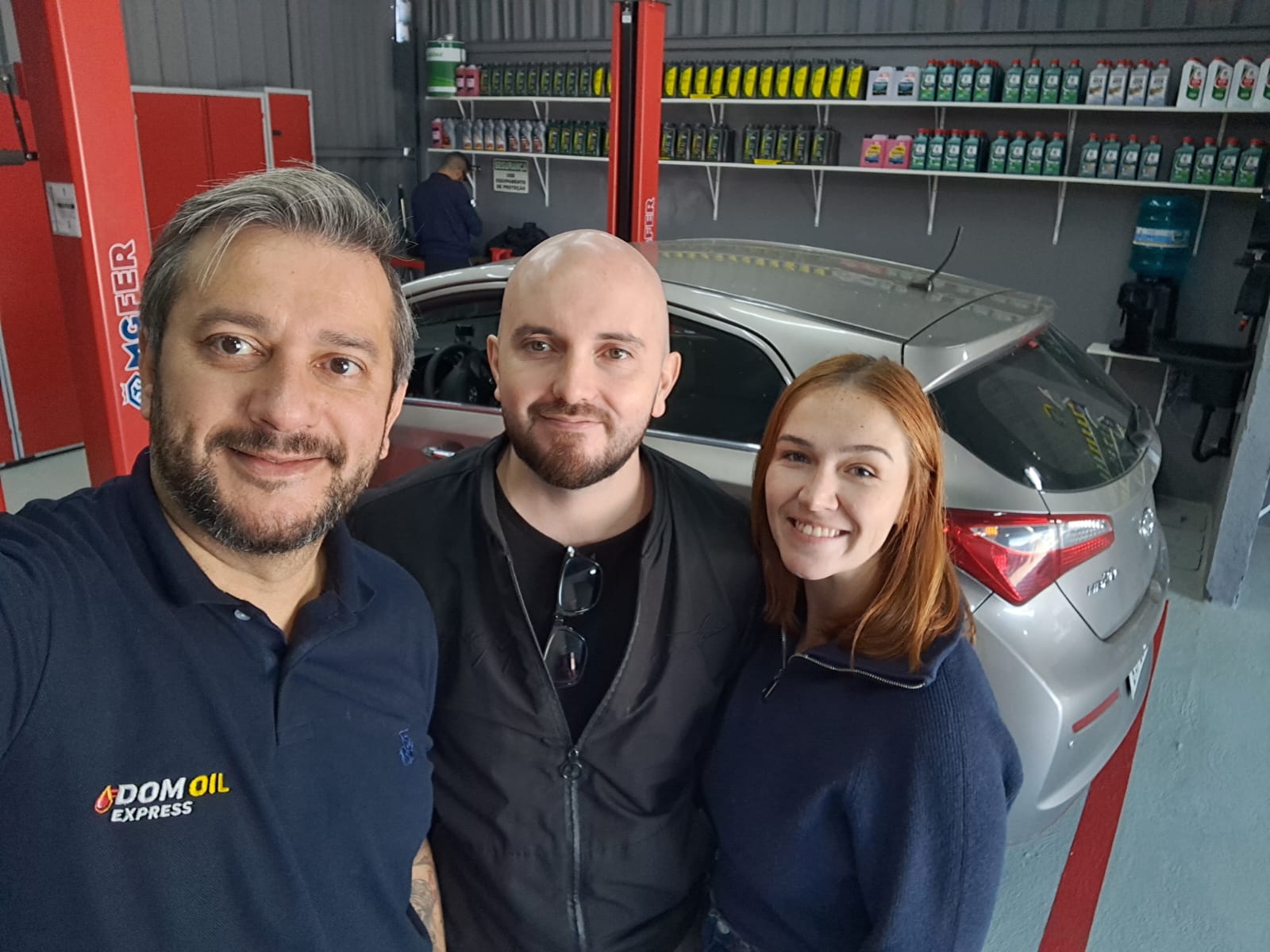 Mariana Sequinel na Dom Oil Express
